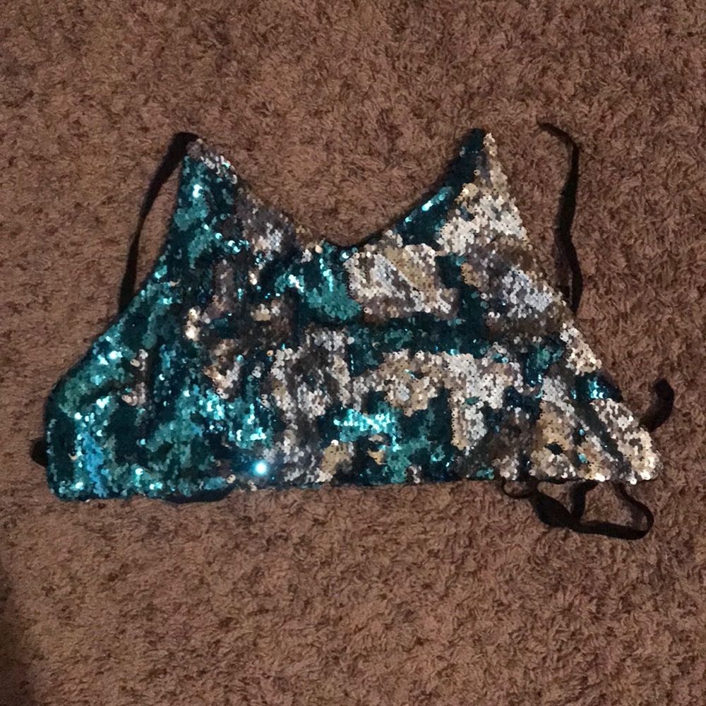 Sequin halter top NWOT